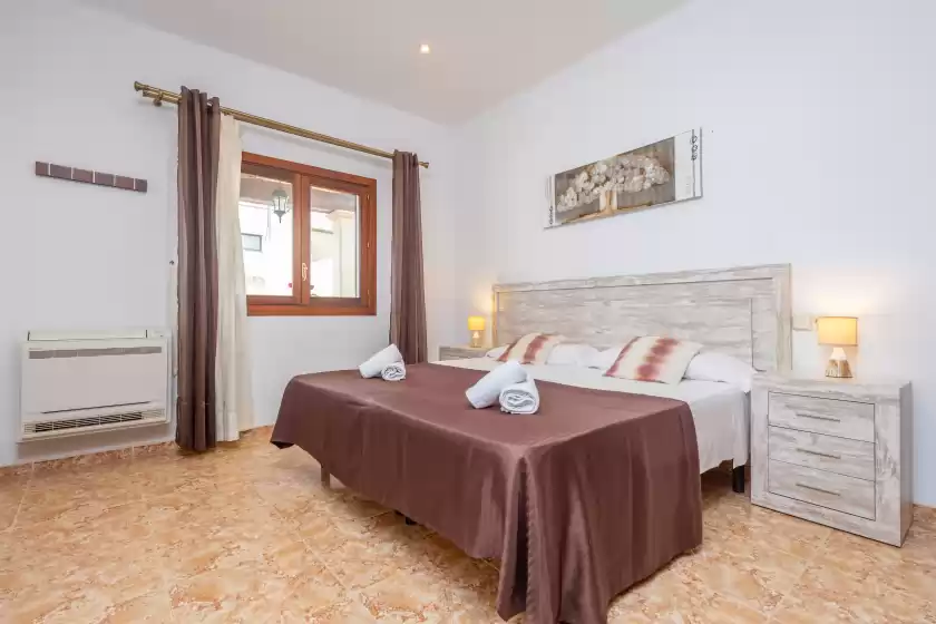 Holiday rentals in Sa teulera (sant joan), Sant Joan