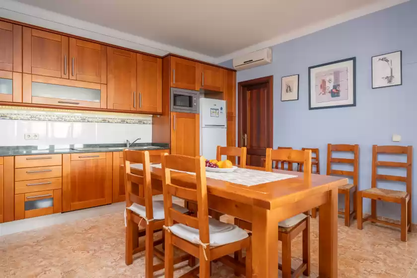 Holiday rentals in Sa teulera (sant joan), Sant Joan