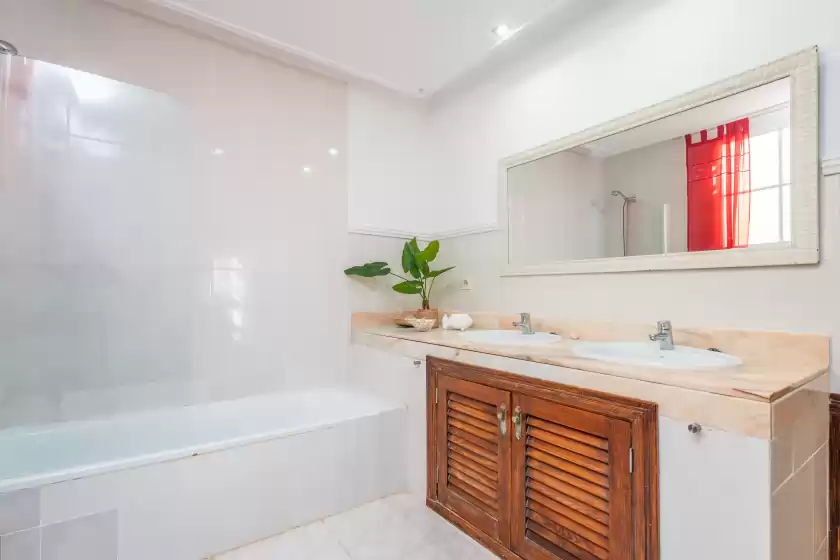 Holiday rentals in Casa judith, Muro