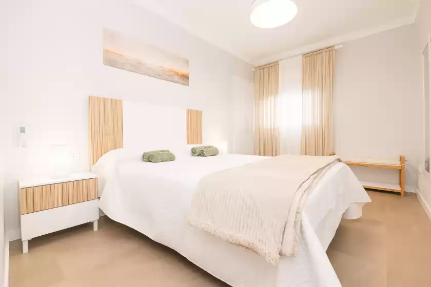 Holiday rentals in Las camelias, Chiclana de la Frontera