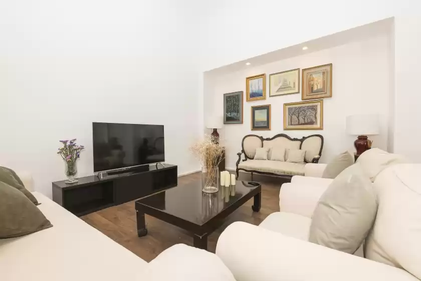 Holiday rentals in Luxe madre de dios, Sanlúcar de Barrameda