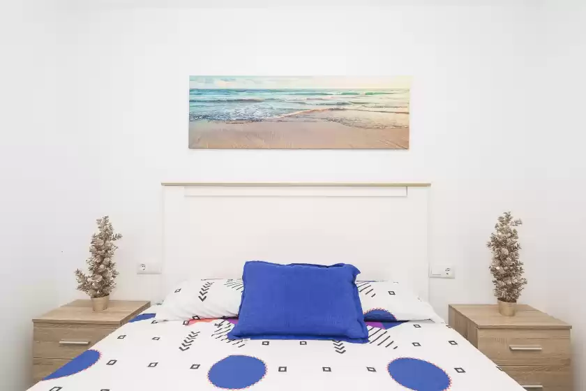 Holiday rentals in Apartamento tom-isi, Rota