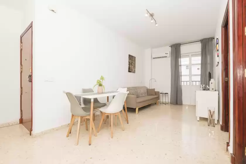 Holiday rentals in Leo's home, Arcos de la Frontera