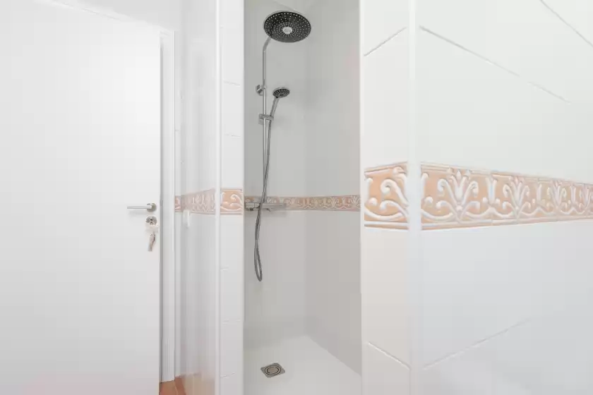 Holiday rentals in Xilvar, Alcanada