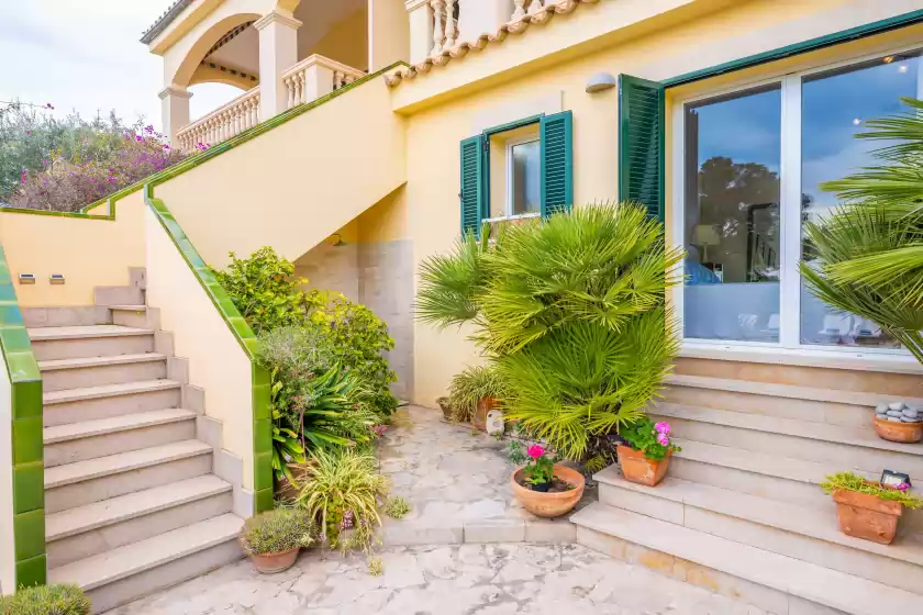 Holiday rentals in Xilvar, Alcanada