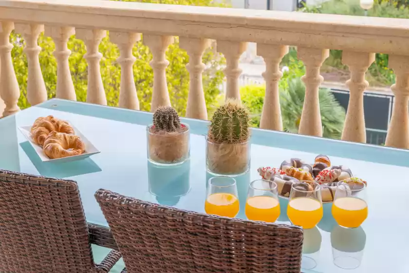 Holiday rentals in Xilvar, Alcanada