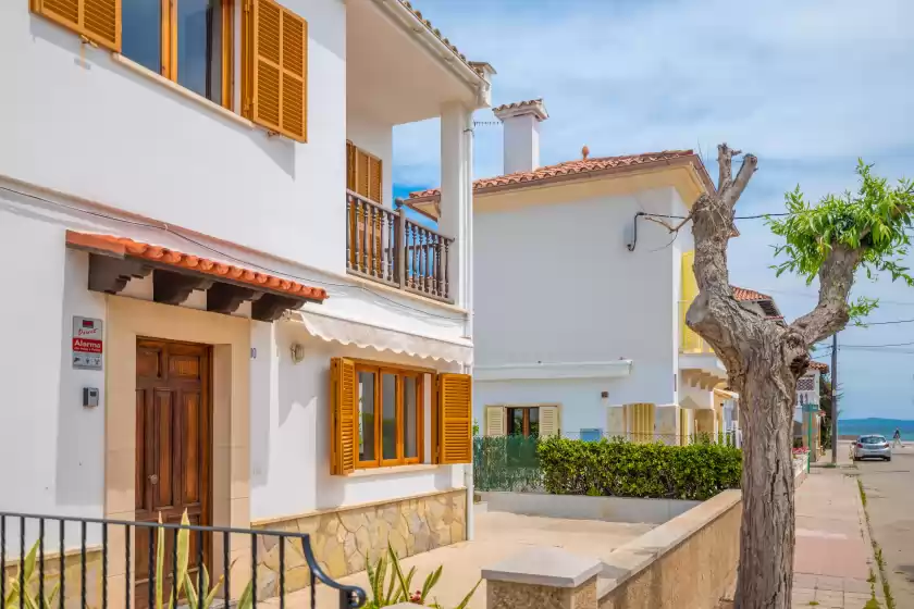 Holiday rentals in Ca na clara (villa pascual)