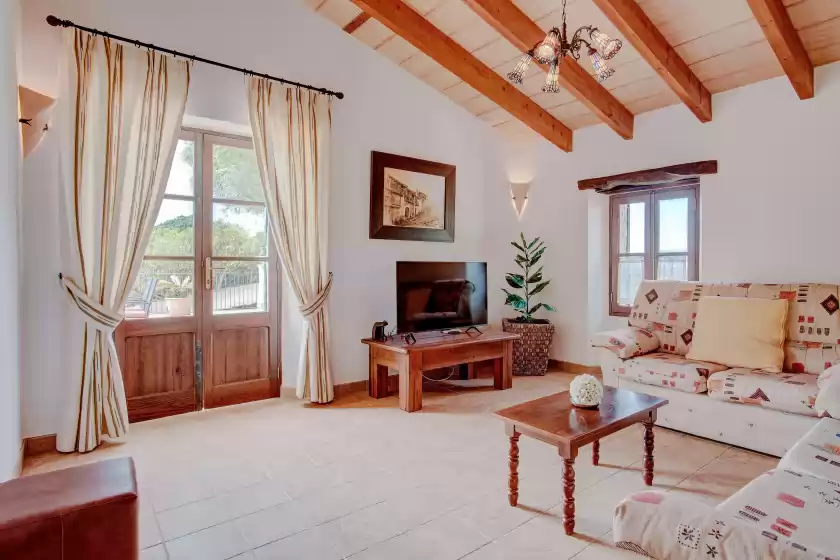 Holiday rentals in Son burguet, Llubí