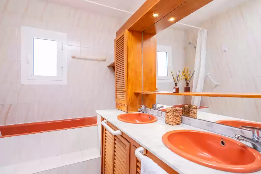 Holiday rentals in Villa es putchet, Bunyola