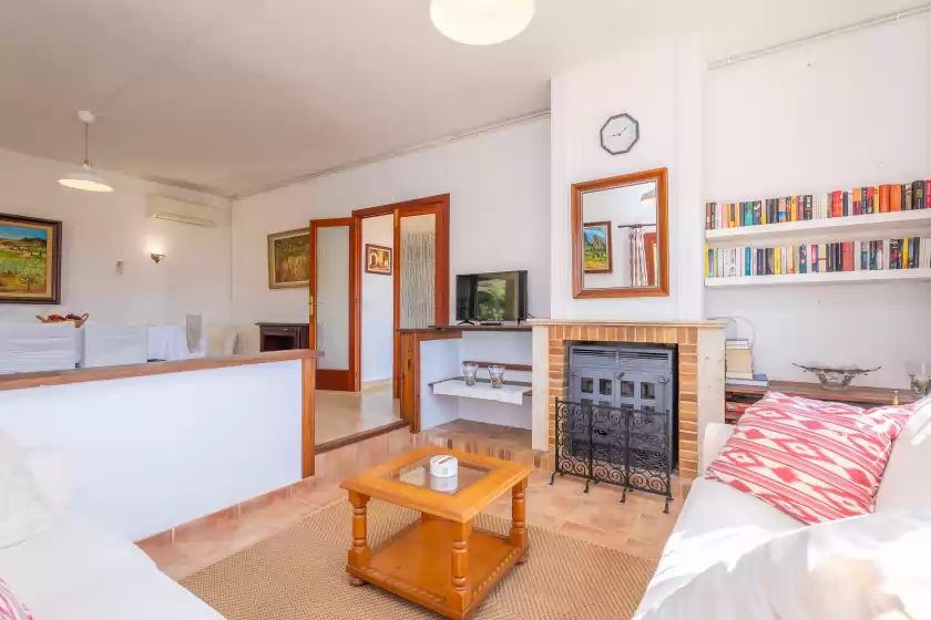 Holiday rentals in Villa es putchet, Bunyola