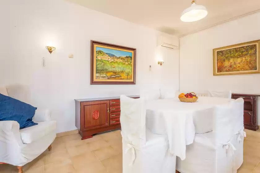 Holiday rentals in Villa es putchet, Bunyola