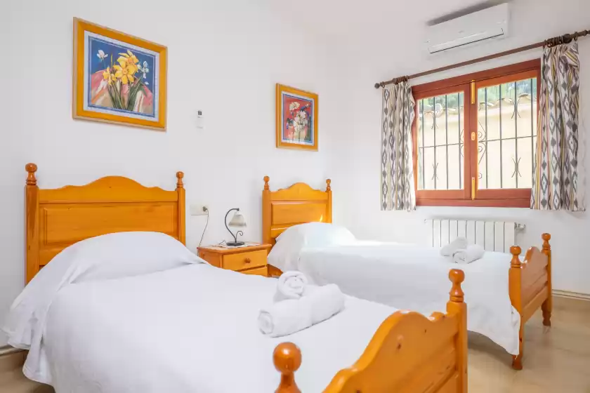 Holiday rentals in Villa es putchet, Bunyola