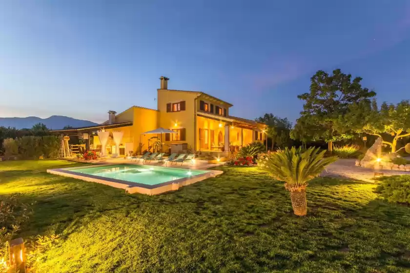 Holiday rentals in Sa tanqueta, Inca