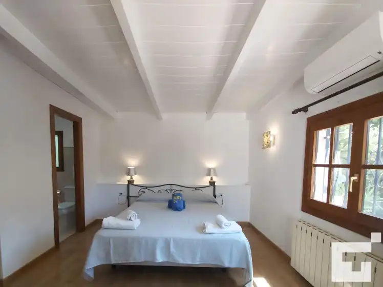 Holiday rentals in Bungalow la merced 34g - grupo turis, Calp