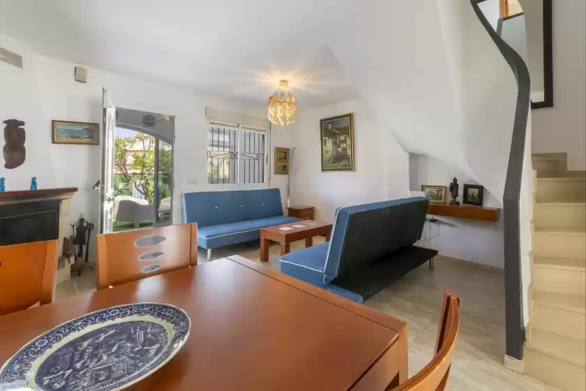 Holiday rentals in Casa beatriz, Oliva