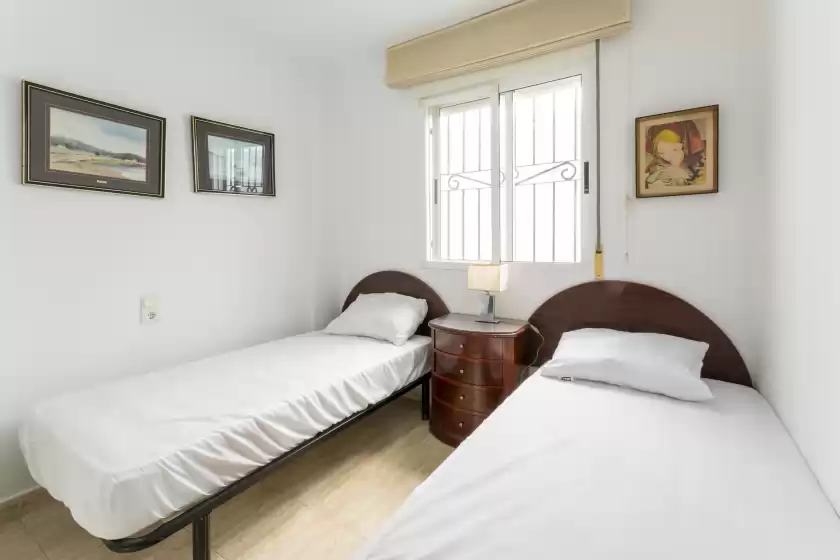 Holiday rentals in Casa beatriz, Oliva