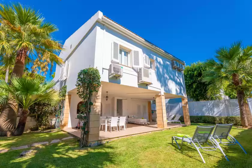 Holiday rentals in Nautilus, Platja de Muro