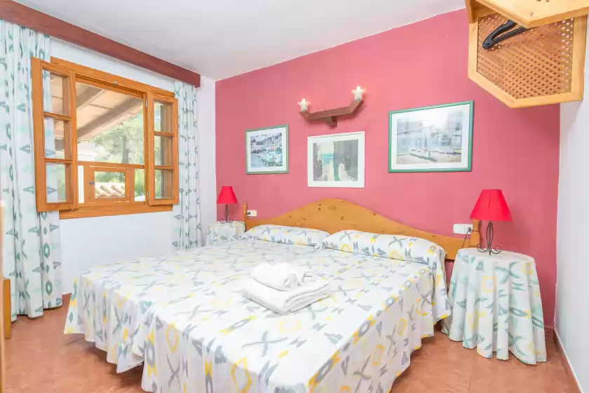 Ferienhaus auf Els pins, Crestatx