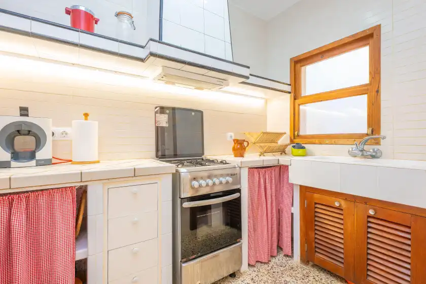 Holiday rentals in Murters 76, ses Covetes