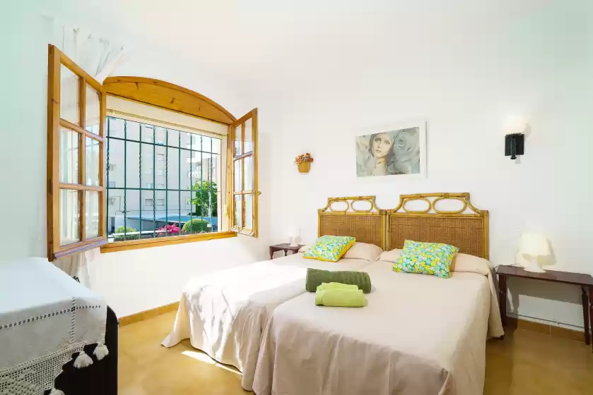 Holiday rentals in Mirall,