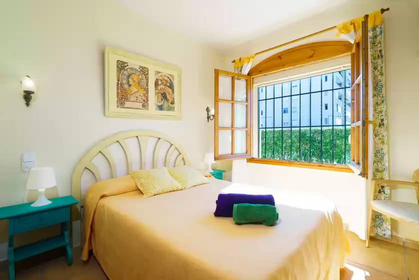 Holiday rentals in Mirall,