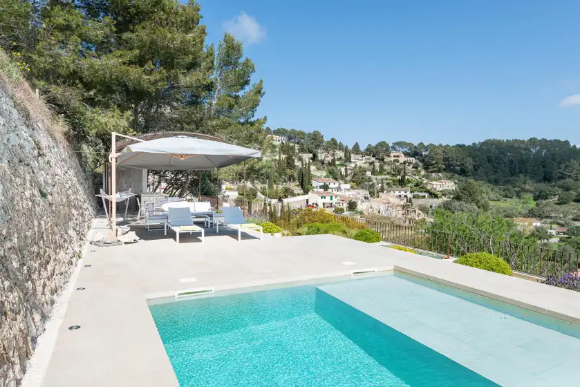 Holiday rentals in Can cabellut, Galilea