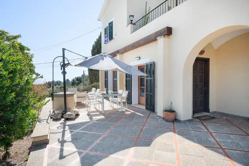 Holiday rentals in Can cabellut, Galilea