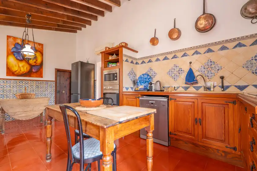 Holiday rentals in Son corcó, Consell