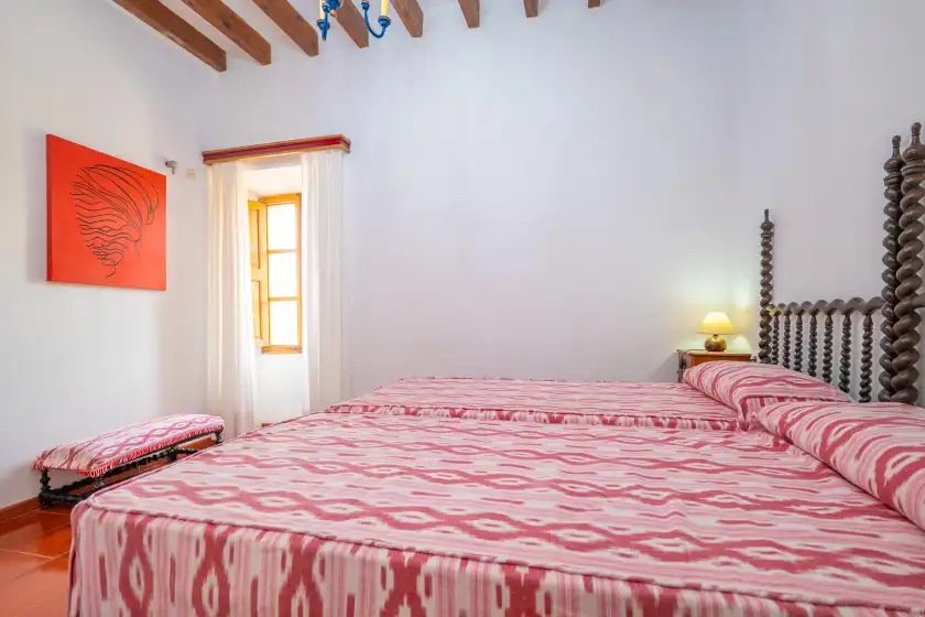 Holiday rentals in Son corcó, Consell