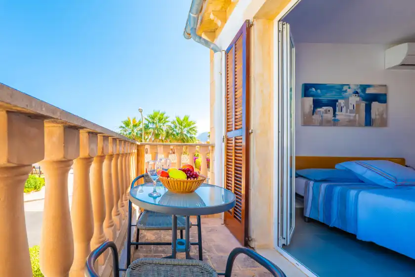 Holiday rentals in Casa tola, Colònia de Sant Pere