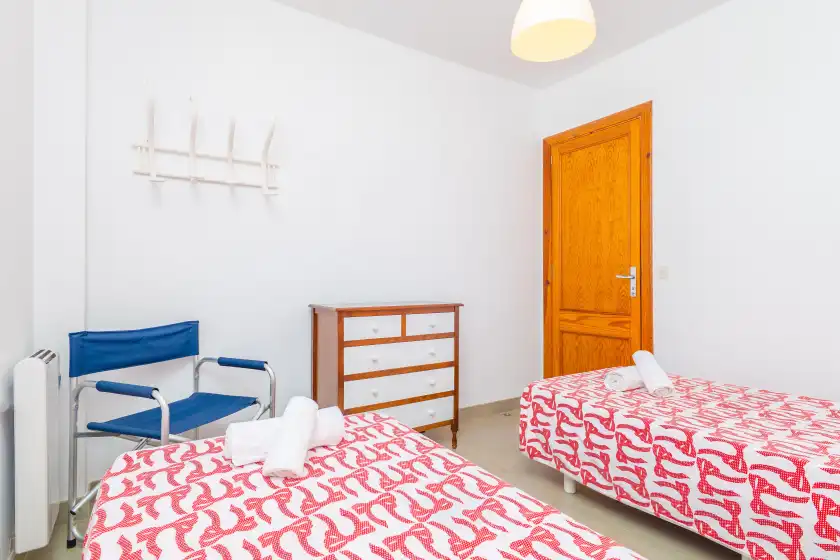 Holiday rentals in Casa tola, Colònia de Sant Pere