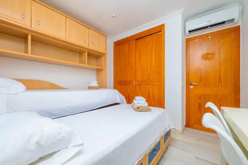 Holiday rentals in Son janer, Can Picafort