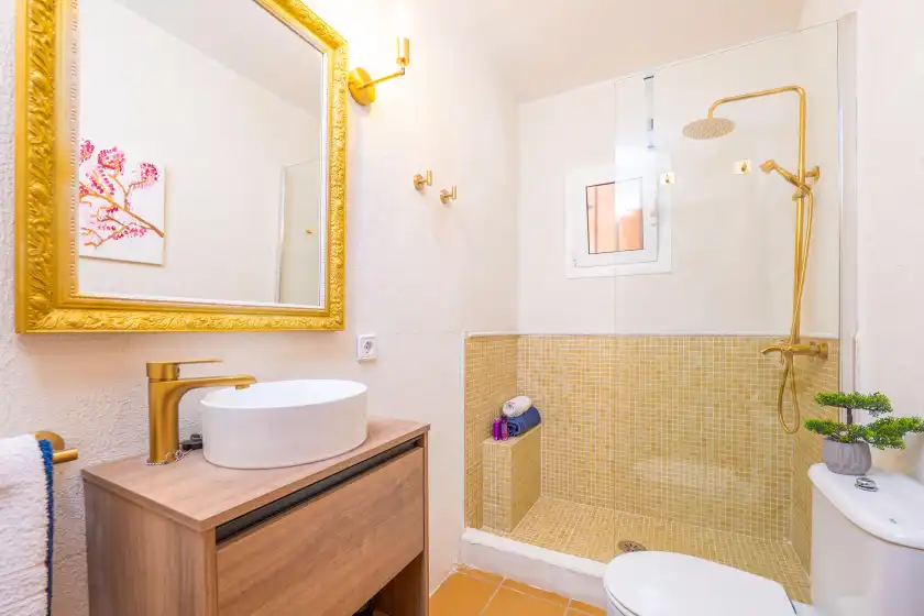 Holiday rentals in Can gallu - adults only, Moscari