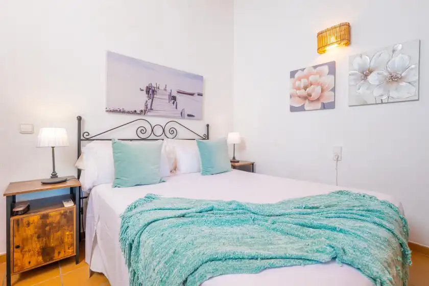 Holiday rentals in Can gallu - adults only, Moscari