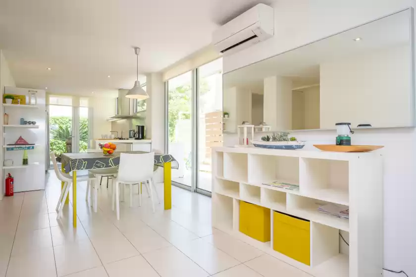 Alquiler vacacional en Tarida, Marina Manresa