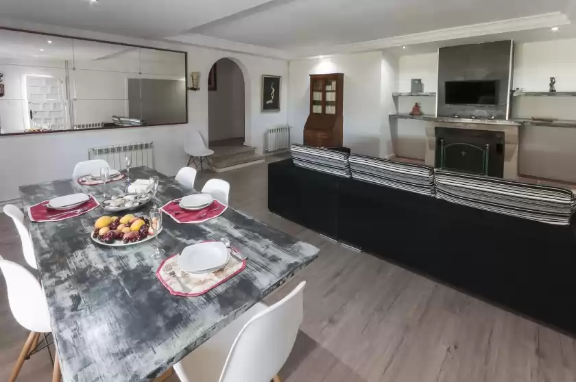 Holiday rentals in El balcón de la safor - llumicel, Ador