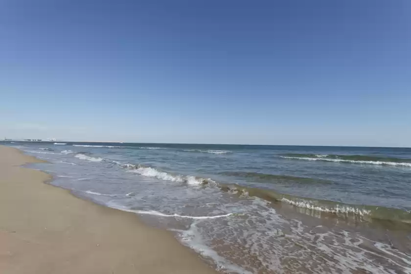 Holiday rentals in Comtessa,