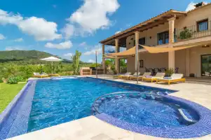 S'albarcoquer - Ferienhaus auf s'Horta