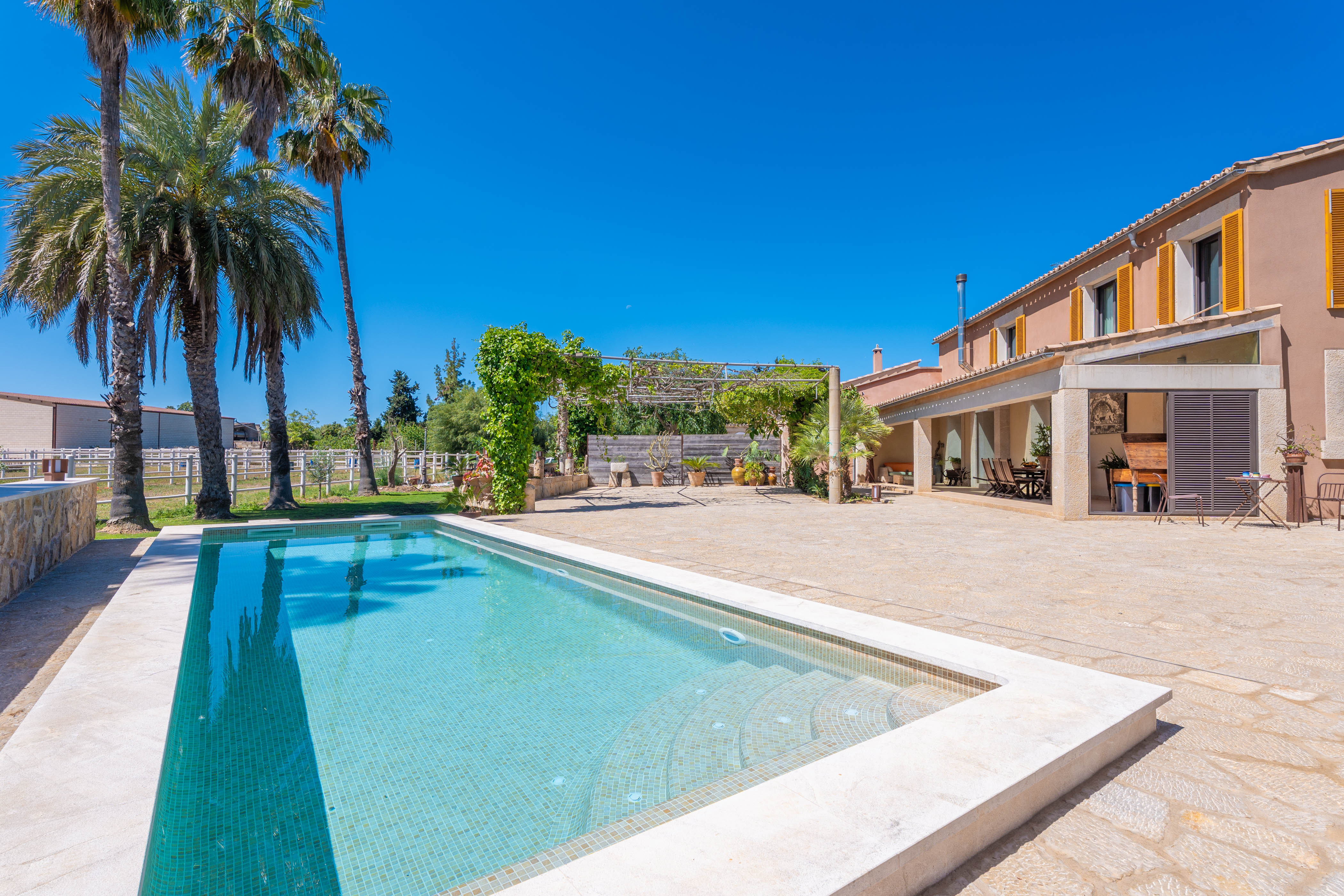Can Frontera (Vinagrella)