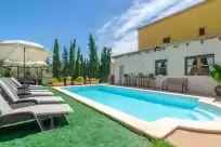 Holiday rentals in Es cipresos