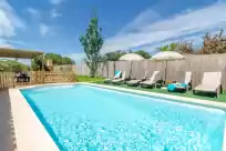 Holiday rentals in Es cipresos