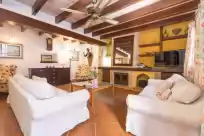 Holiday rentals in Ca na joia