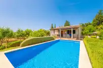 Holiday rentals in Can pereó