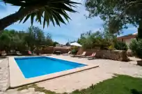 Holiday rentals in Es rafal roig (nord)