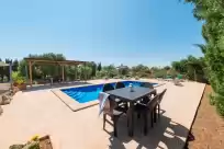 Holiday rentals in Son piris