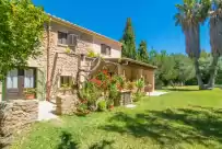 Holiday rentals in Can ferrer