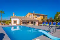 Holiday rentals in Es rafal nostro