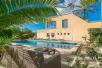 Holiday rentals in Finca palmera