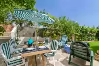 Holiday rentals in Can mestral
