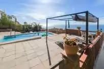 Holiday rentals in Villa la tuna